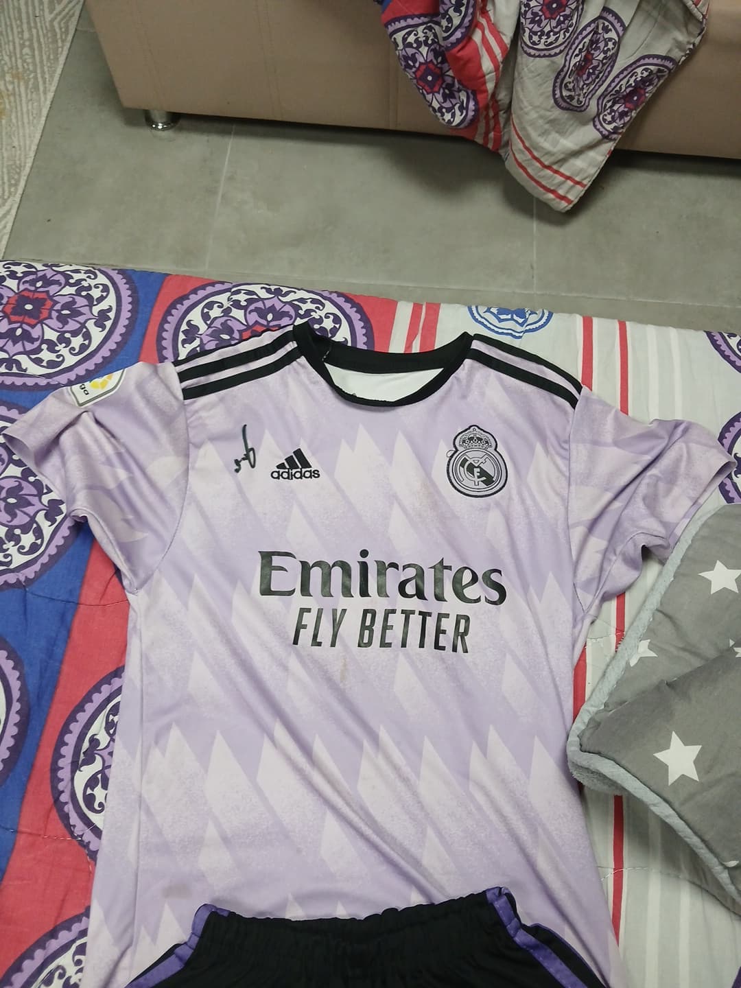 Mesut ozil imzali real madrid formasi — fotoğraf 4