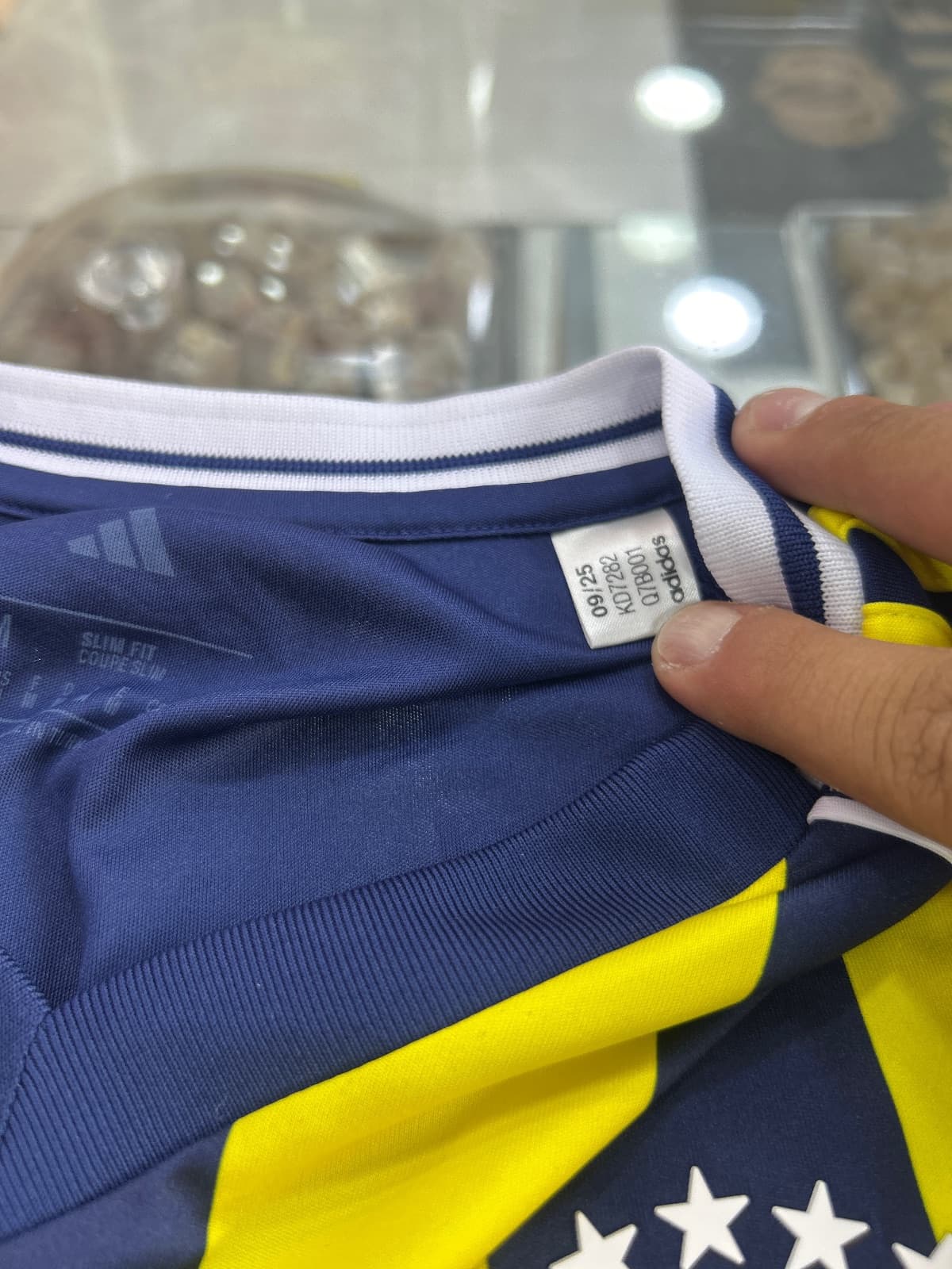 ORJİNAL İMZALI ORJİNAL MERT HAKAN YANDAŞ FORMASI FENERBAHÇE — fotoğraf 3