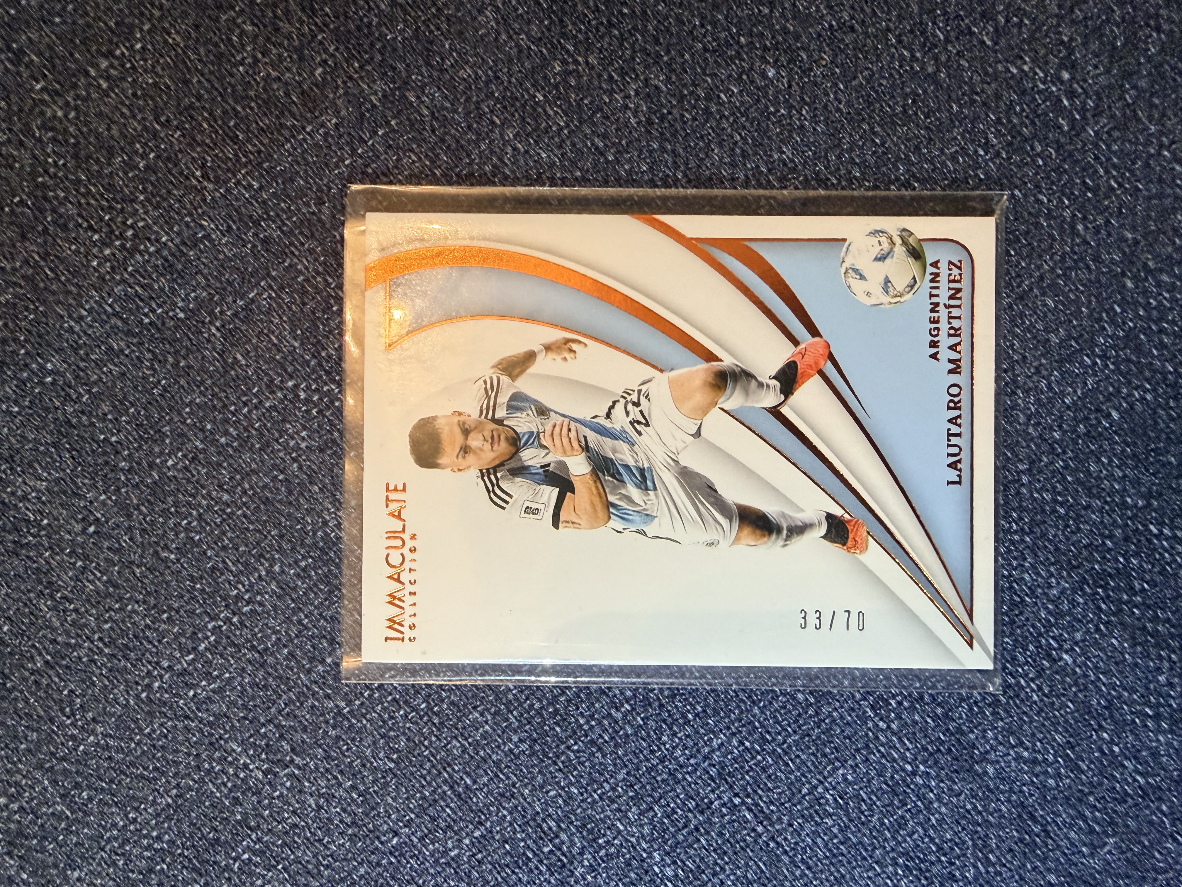 Lautaro Martinez  - Argentina  - 33/70